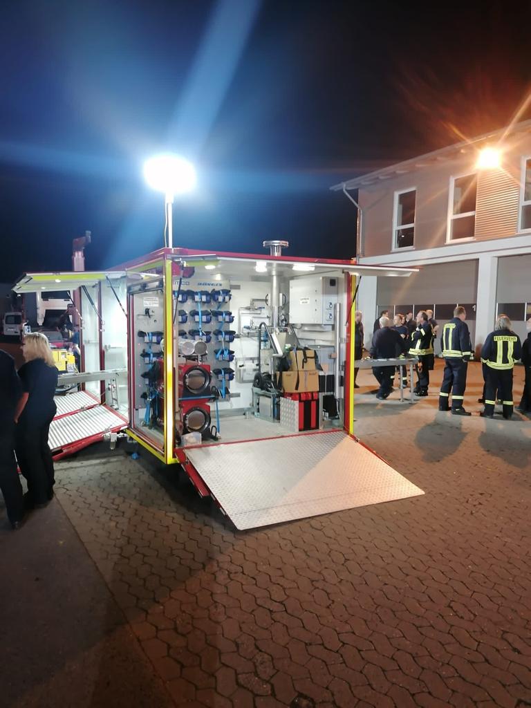 Du betrachtest gerade 🚒 Übungsabend mit AB V-Dekon der LG Hahlen